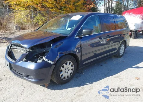 2007 Honda Odyssey Lx z USA, uszkodzony, nr VIN 5FNRL38217B027208